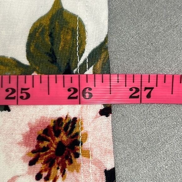 Papermoon Red White Floral Sleeveless Smocked Neck Top 3X Plus Stretch NWOT - Picture 9 of 9